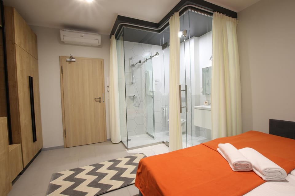 Bed, Bathroom, Living room, Photo of the whole room, Bedroom