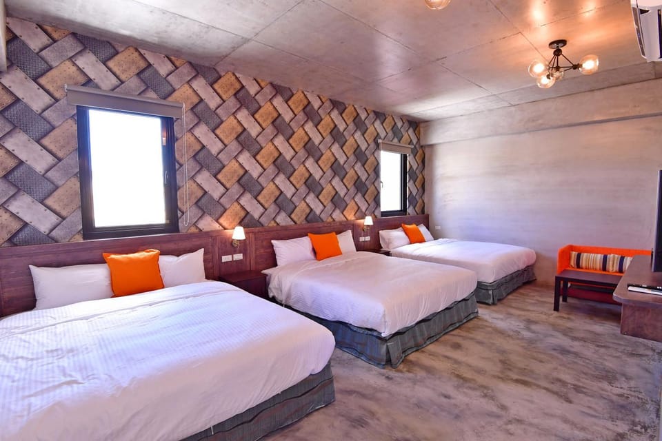 Photo of the whole room, bunk bed