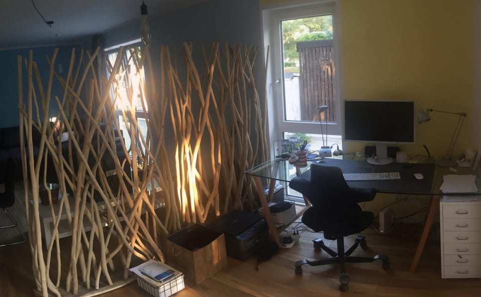 Library, Living room