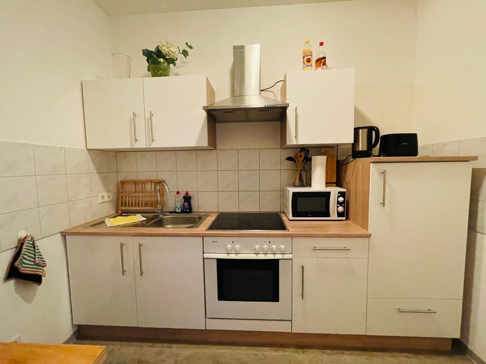 Coffee/tea facilities, Kitchen or kitchenette, minibar, pet friendly, stove, toaster