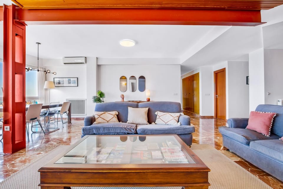 Apt Alameda de Colon Solo Familias Apartment in Malaga