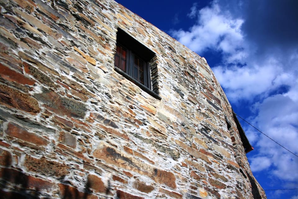Facade/entrance, BBQ facilities, Garden, Balcony/Terrace, Other, Decorative detail, Cycling