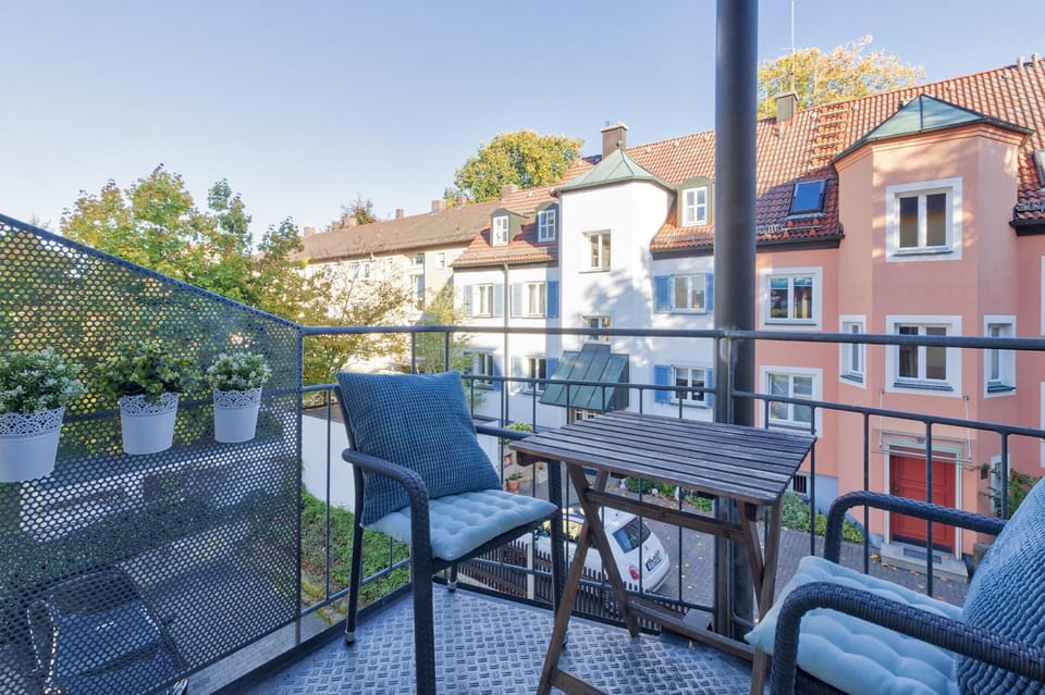 View (from property/room), Balcony/Terrace