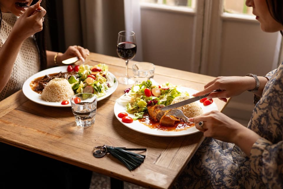 Restaurant/places to eat, Food and drinks, Food, Drinks, Alcoholic drinks, Non alcoholic drinks