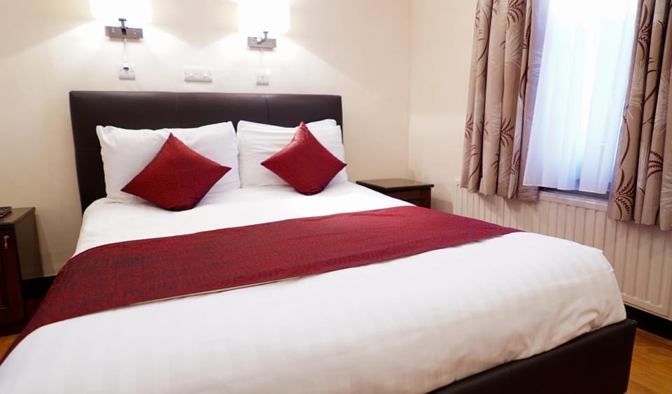 Bed, TV and multimedia, Coffee/tea facilities, Photo of the whole room, Bedroom