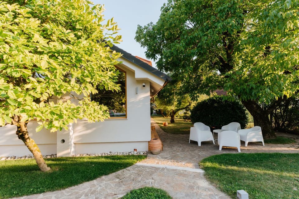 Property building, Garden