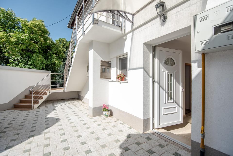 Patio, Facade/entrance, Facade/entrance