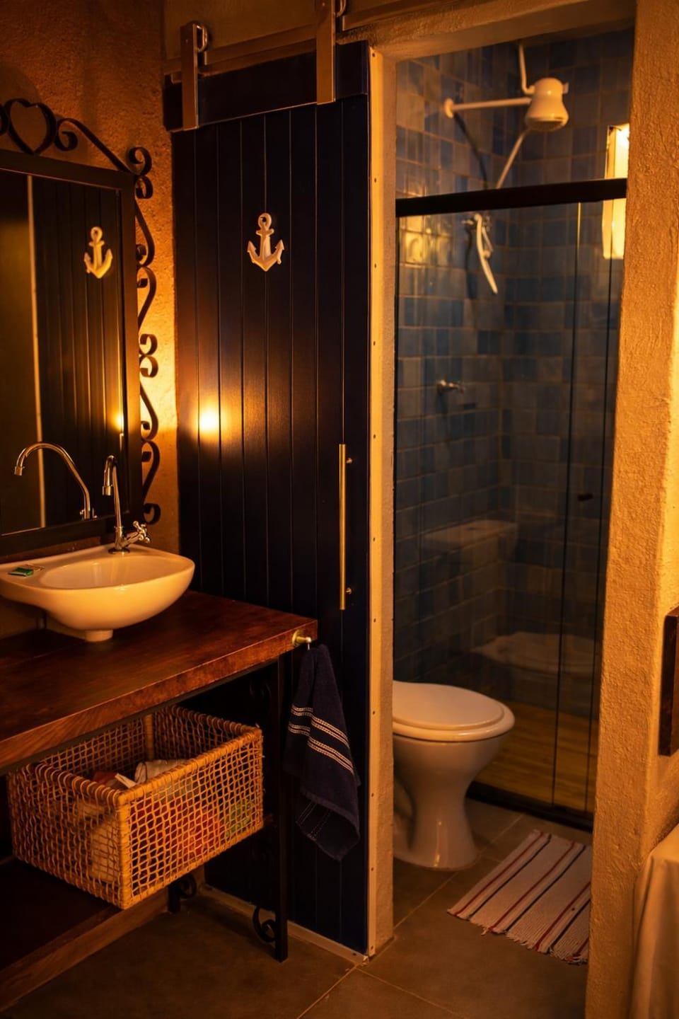 Shower, Toilet, Bathroom