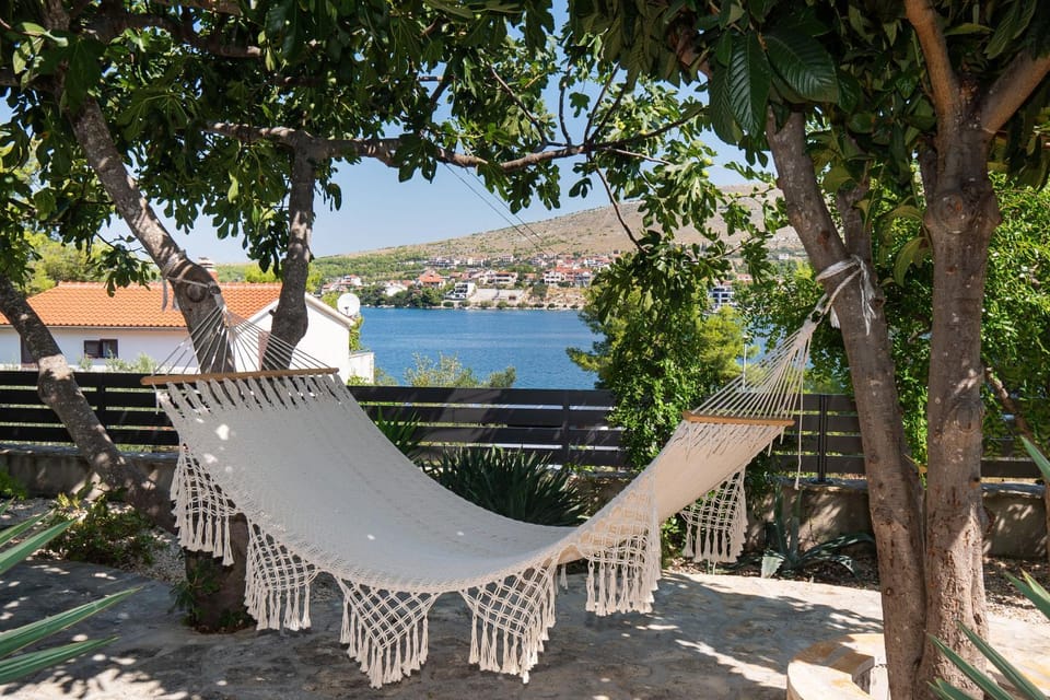 Garden, Garden view