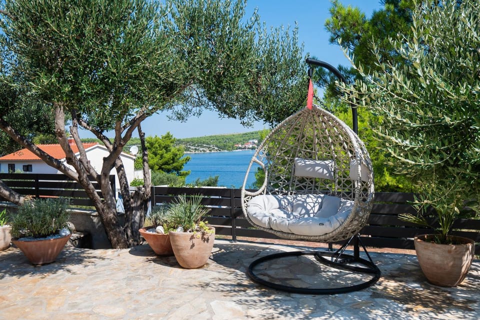 Garden, Garden view, Sea view, sunbed