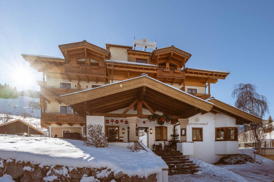 Property building, Day, Winter