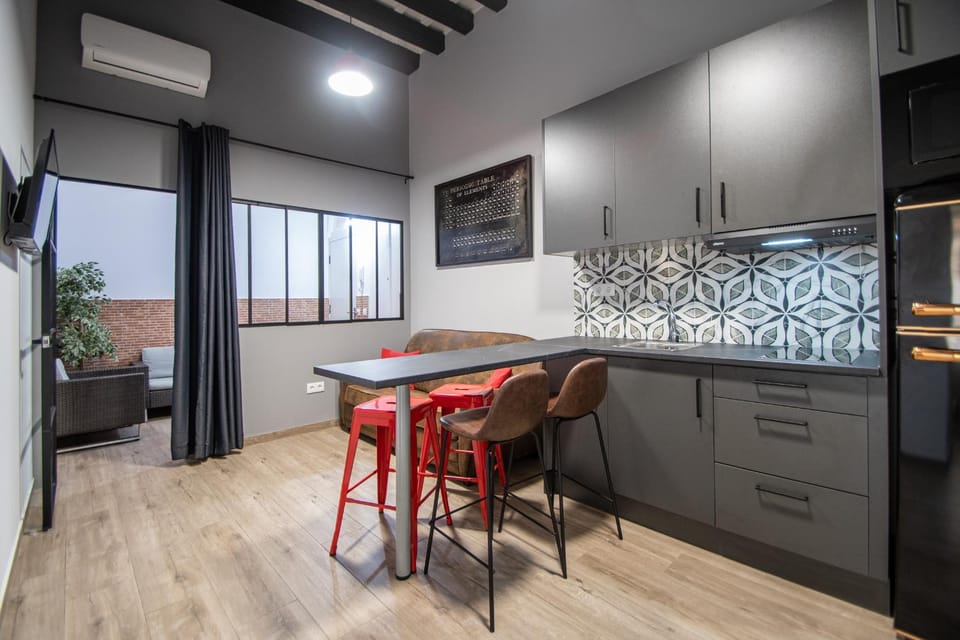 Caleta Beach Apartment in Cadiz