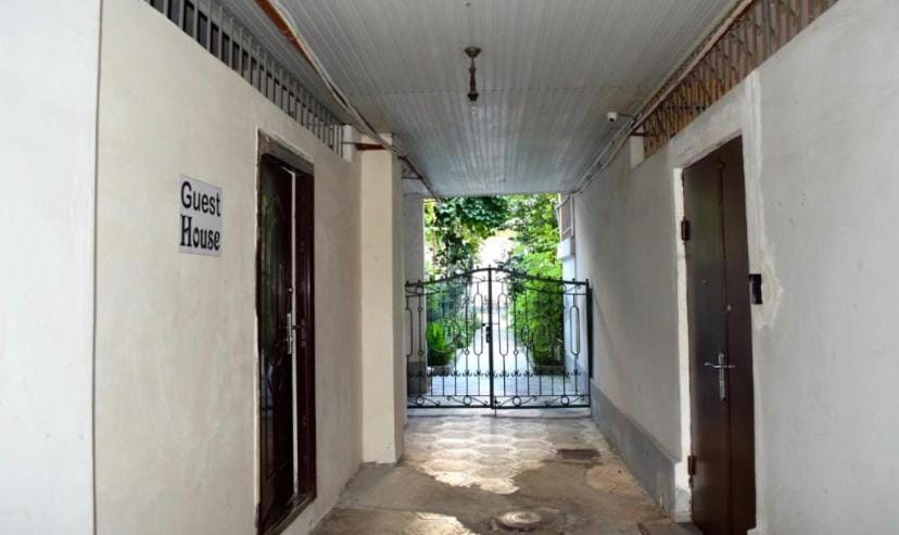 Guest House Central Park Bed and Breakfast in Batumi