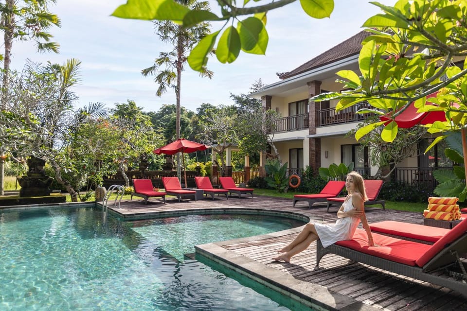 Pool view, Swimming pool