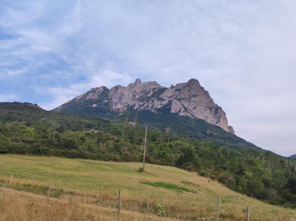 Gite CATHARE en OCCITANIE House in Occitanie