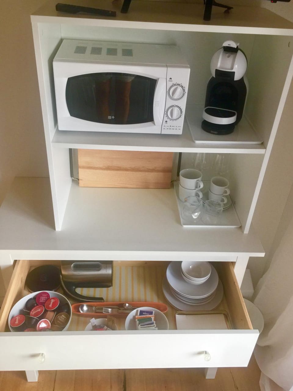 Zimmer mit Bad und Balkon Vacation rental in Aargau, Switzerland