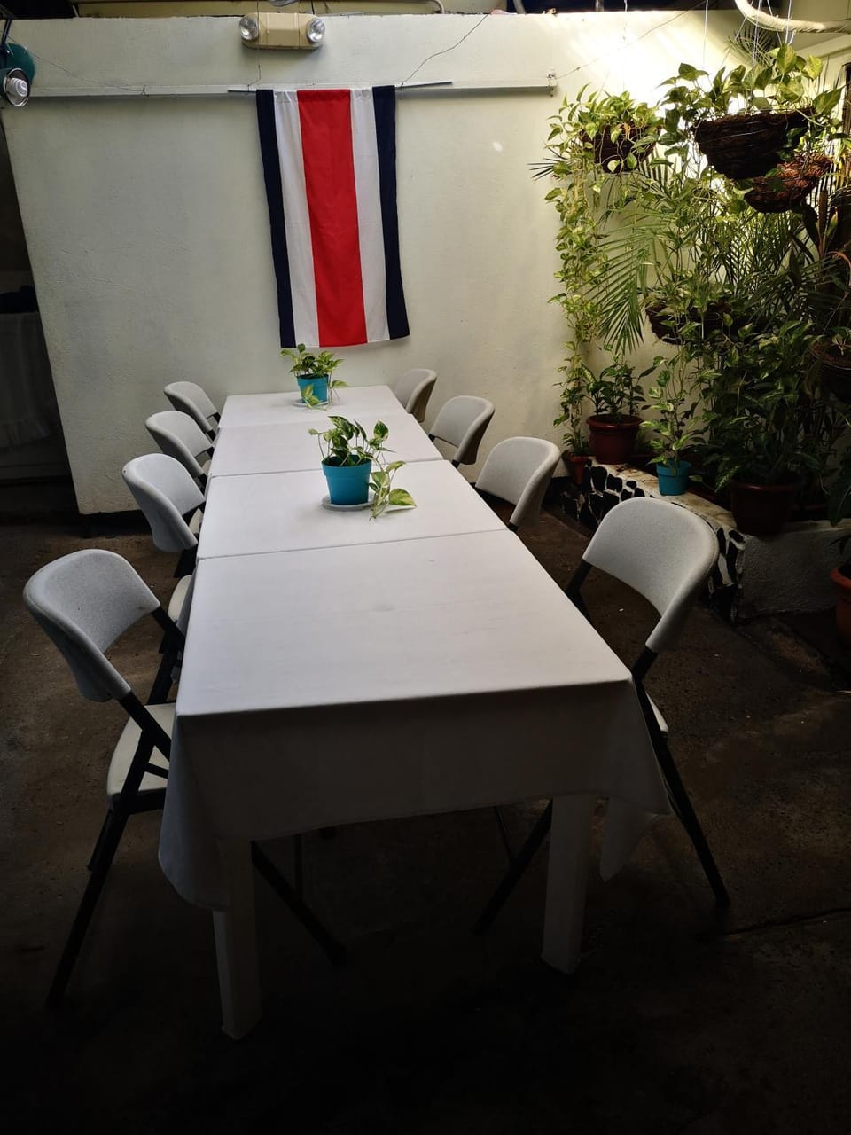 Patio, Communal kitchen