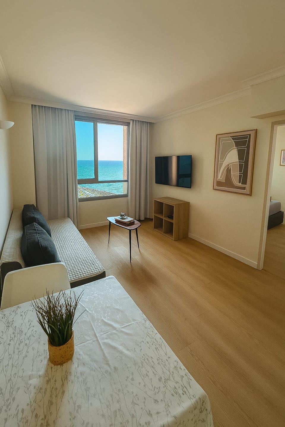 מגדל אלמוג חיפה - דירות "בלו ביץ'" על הים Apartment in Haifa