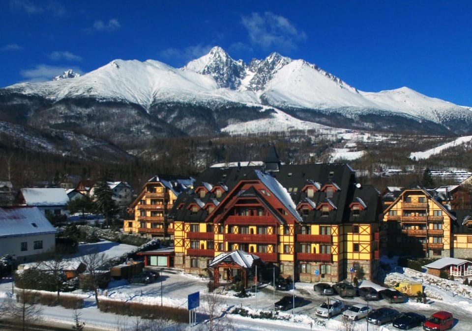 Off site, Winter, Skiing, Skiing