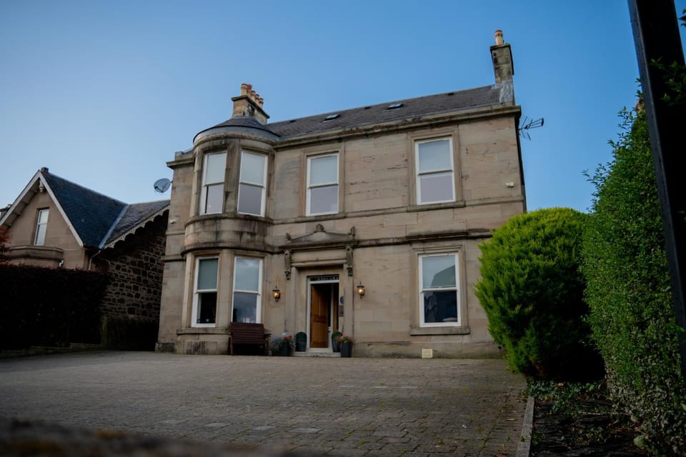 Braidmead House Bed and Breakfast in England