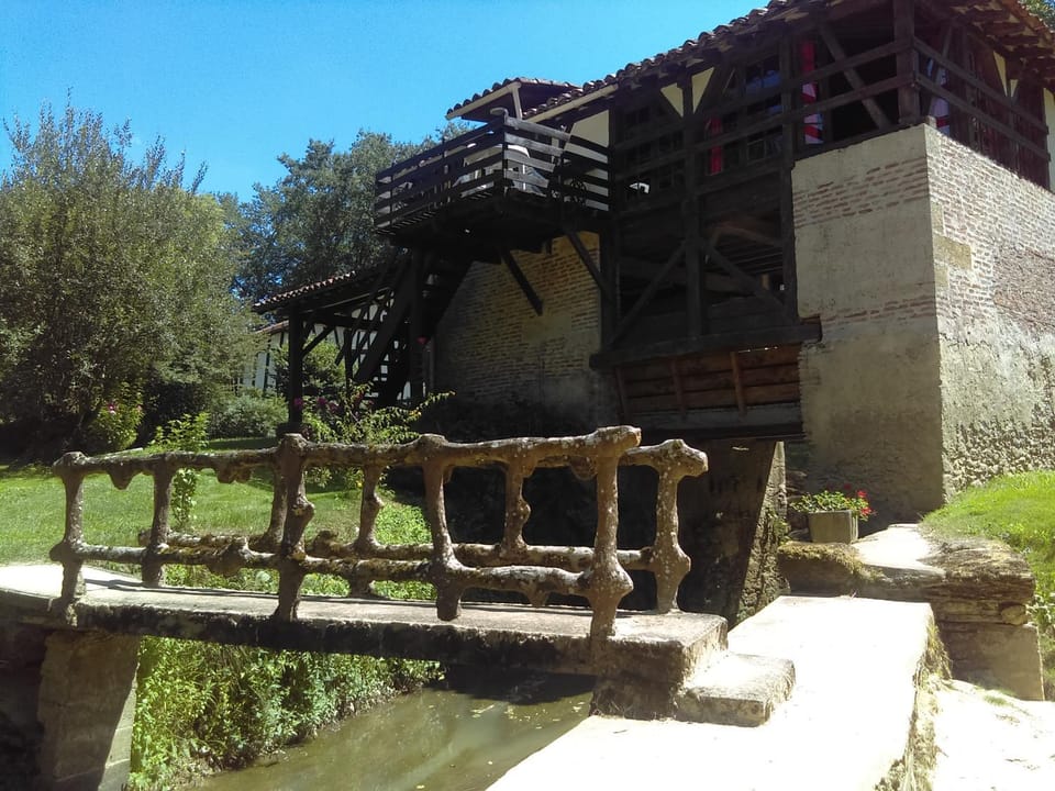 Facade/entrance, Garden view, River view