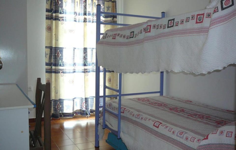 bunk bed