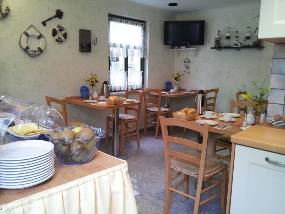 Buffet breakfast