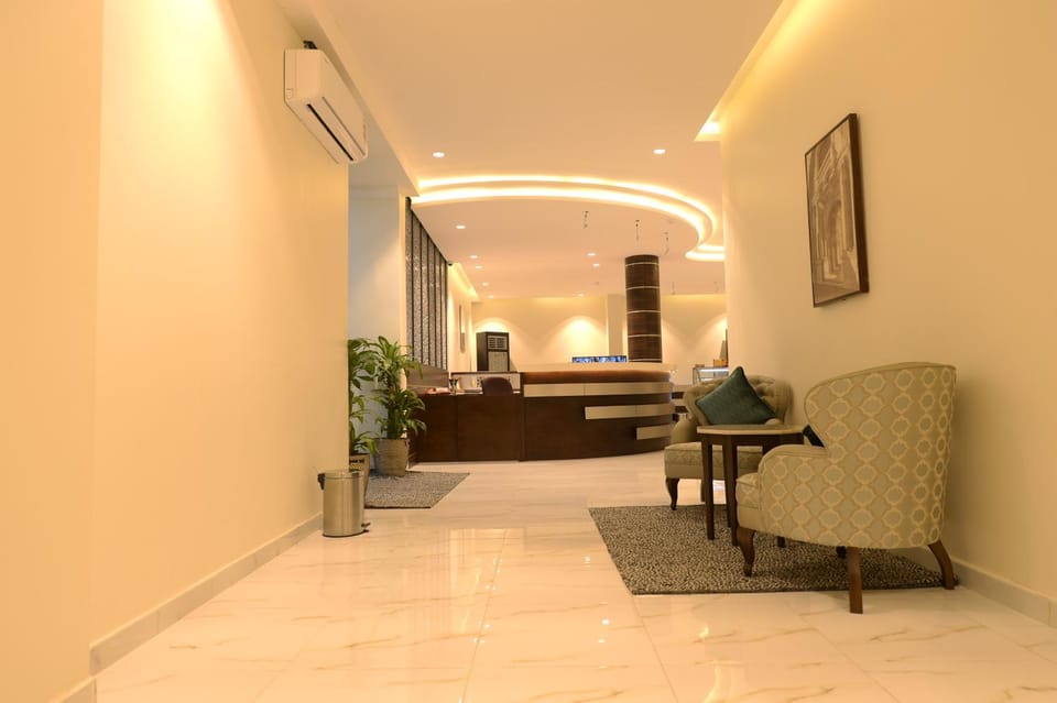 Staff, Lobby or reception