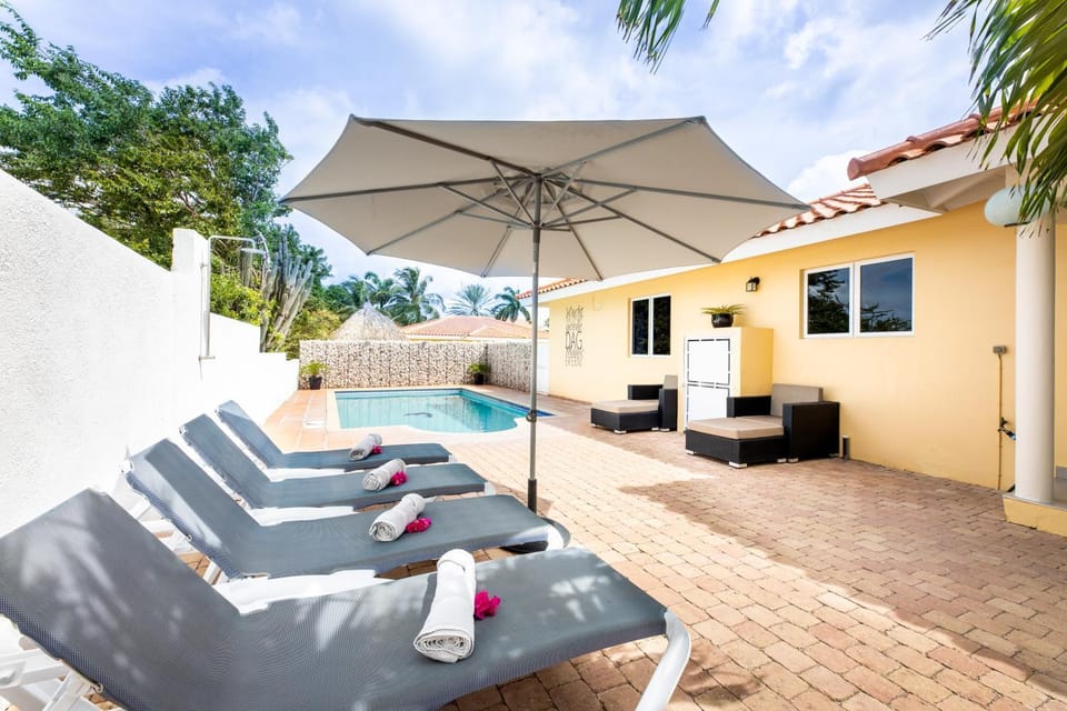 Garden, Balcony/Terrace