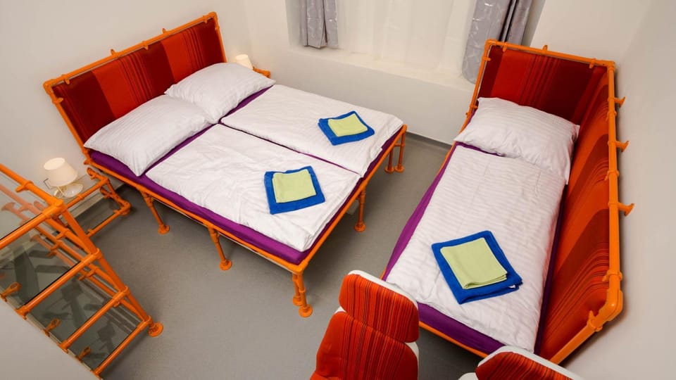 Bed, Photo of the whole room