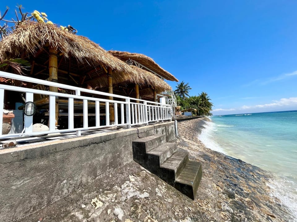Coastal Inn Penida Campground/ 
RV Resort in Nusapenida