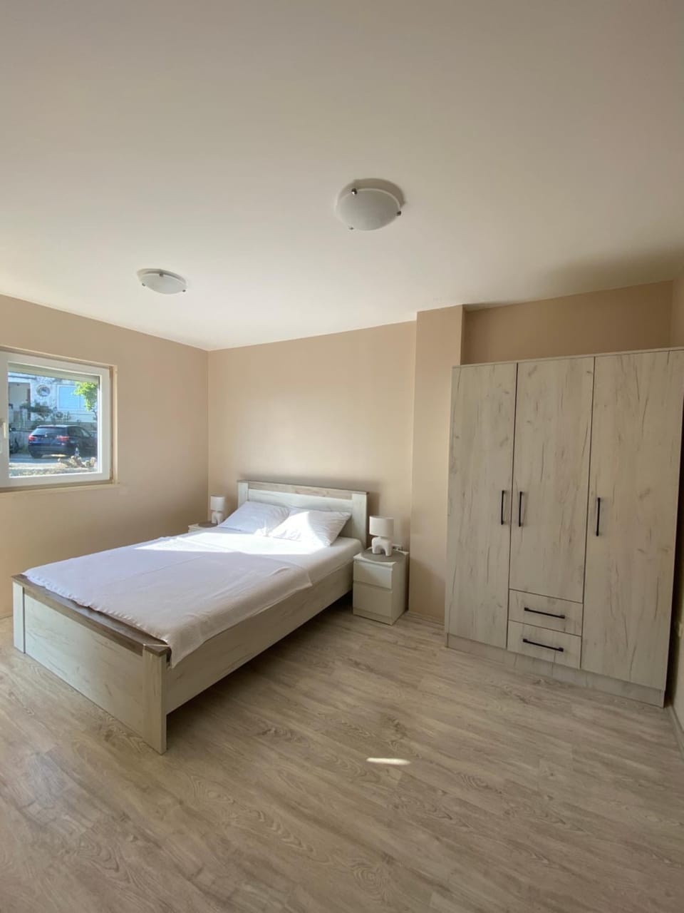 Bed, Photo of the whole room, Bedroom, wardrobe