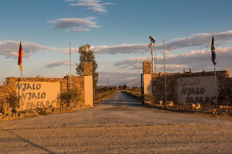 Facade/entrance, Property logo or sign