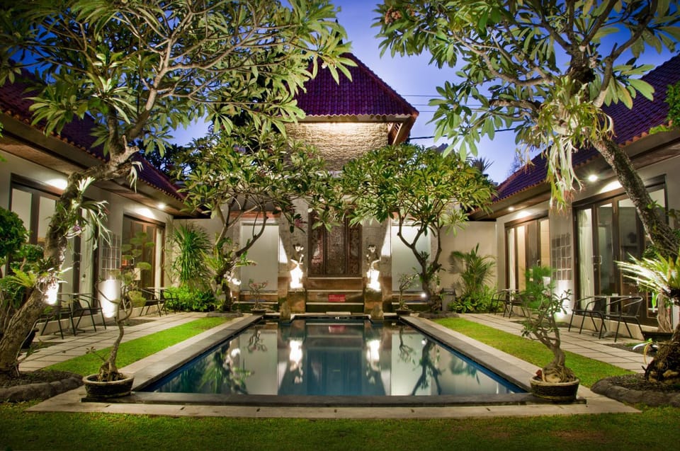 Property building, Night, Garden, Coffee/tea facilities, Swimming pool