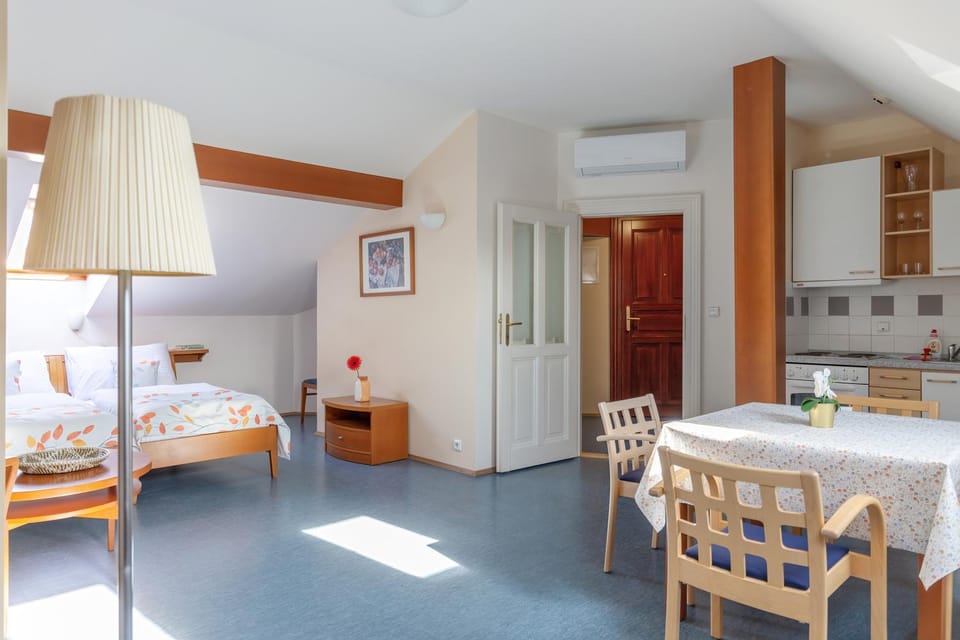 Bed, kitchen
