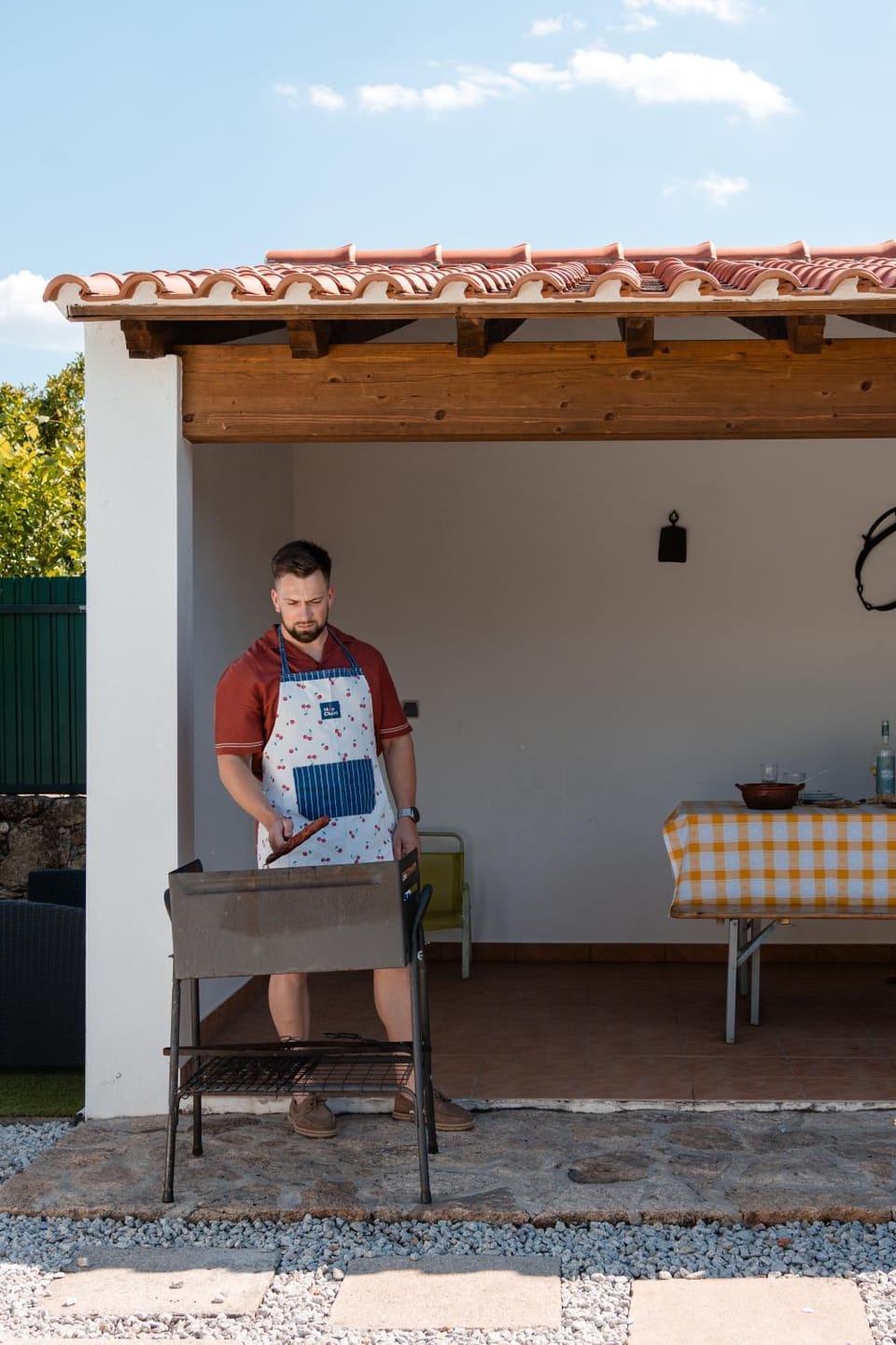 Patio, Day, People, BBQ facilities, Dining area, Guests, group of guests