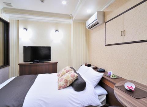 Hotel California Kaminarimon (Adult Only) Love hotel in Japan