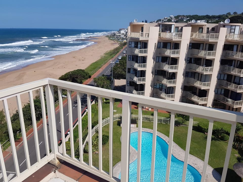 Property building, Balcony/Terrace, Garden view, Pool view, Sea view