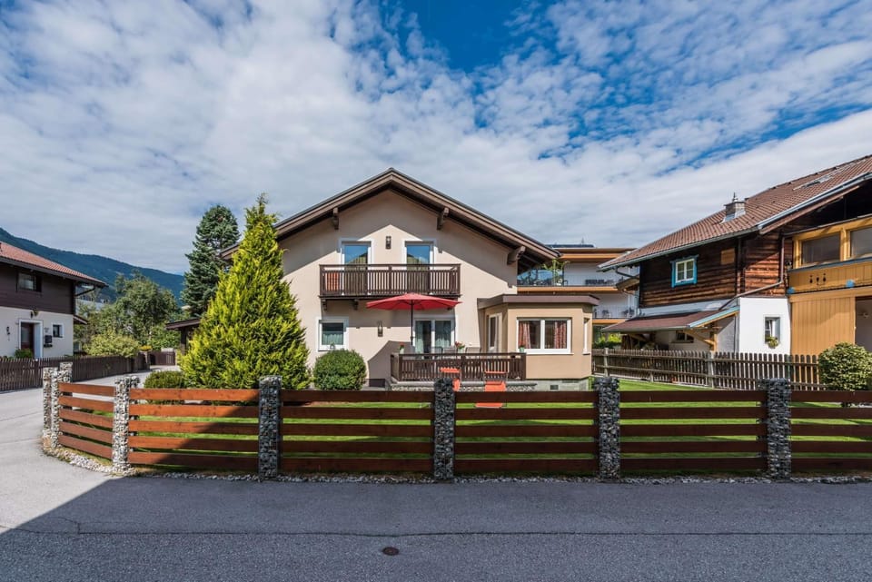Property building, Spring, Summer, Autumn