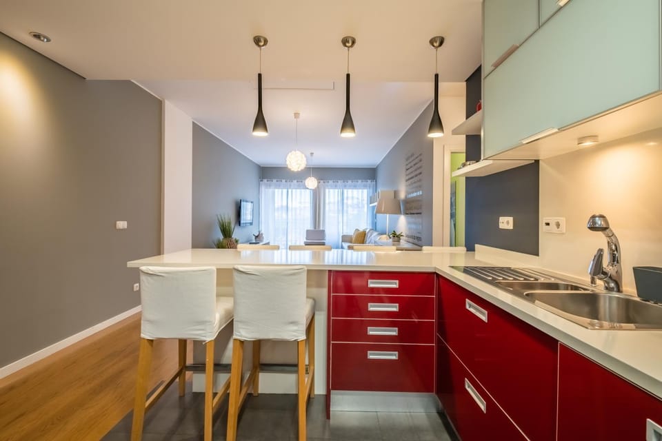 Kitchen or kitchenette, Dining area, dishwasher