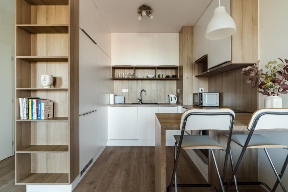 Kitchen or kitchenette