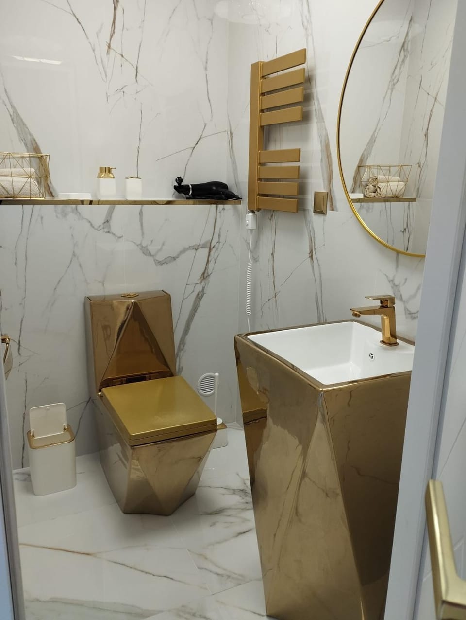 Toilet, Bathroom