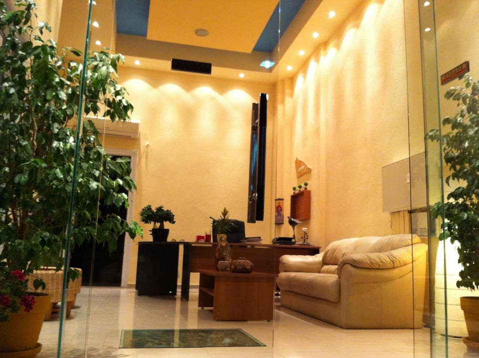 Lobby or reception, Decorative detail