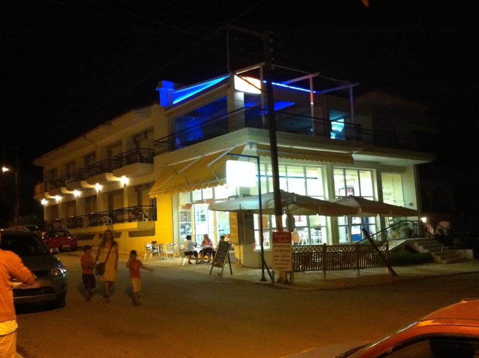 Property building, Patio, Bird's eye view, On-site shops