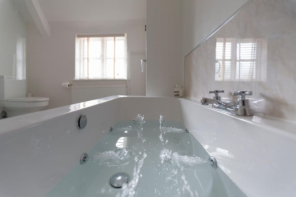 Bathroom, Spa and wellness centre/facilities, Spa and wellness centre/facilities, Bath, towels