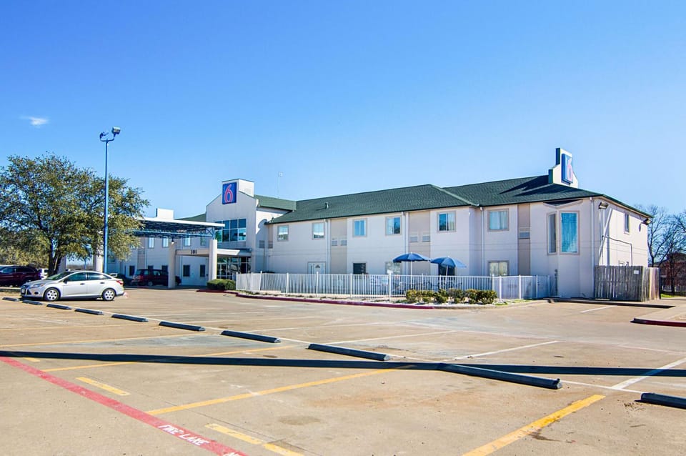 Property building, Parking
