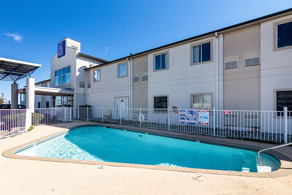 On site, Pool view, Swimming pool