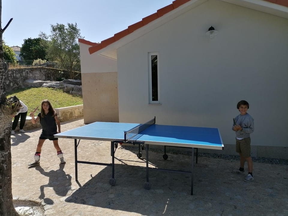 Table tennis