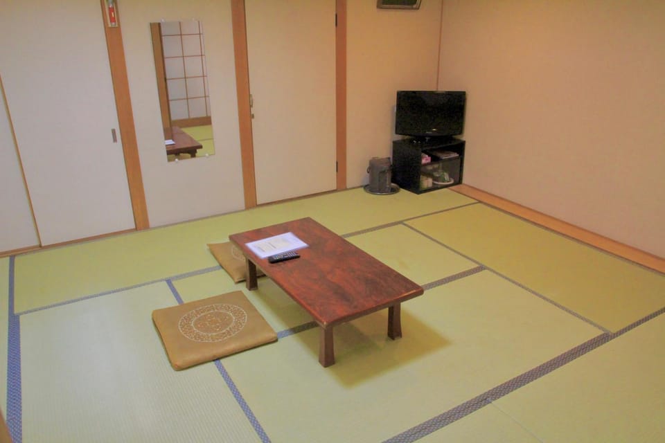 City Pension Tommy Rich Inn Kyoto Hostel in Kyoto