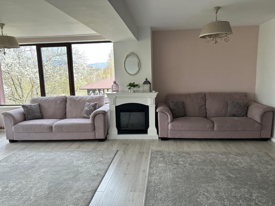 Pensiunea Gradina Mare Bed and Breakfast in Romania